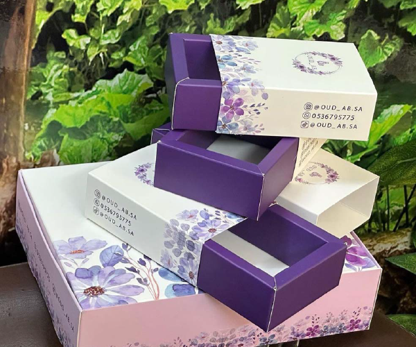 علبة فاخرة لتغليف العود والعنبر والعطور الشرقية في الرياض
